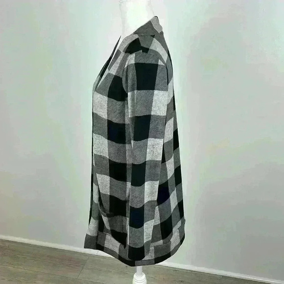 Riah Fashion Blue & Grey Plaid Cardigan Size Small - Picture 3 of 7